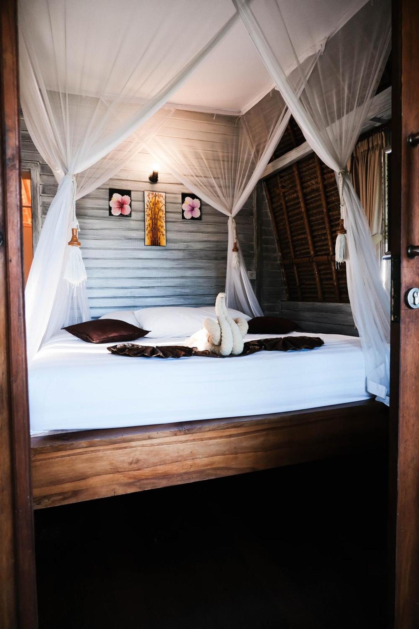 Abian Huts Dream Beach Lembongan Экстерьер фото