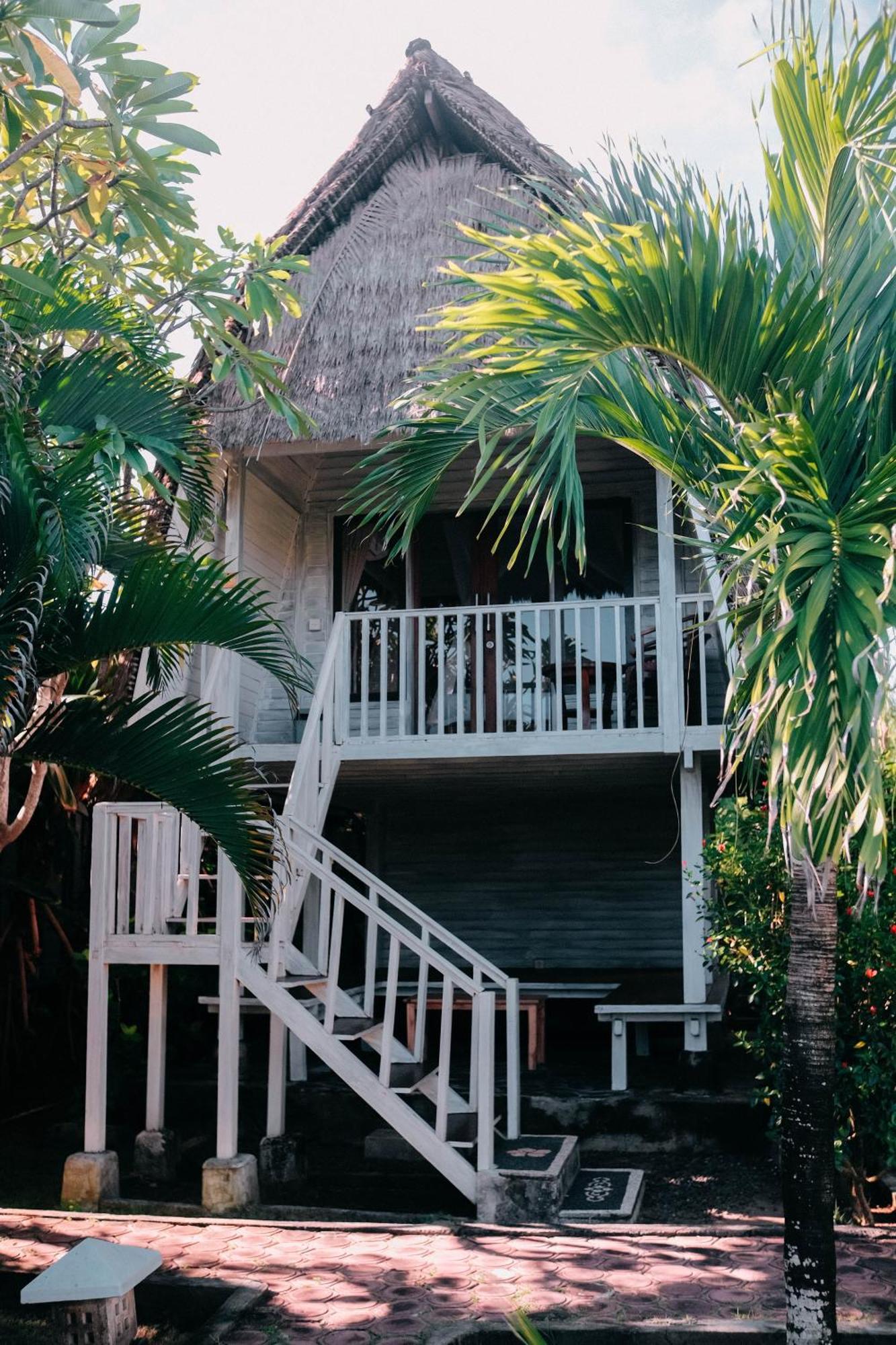 Abian Huts Dream Beach Lembongan Экстерьер фото
