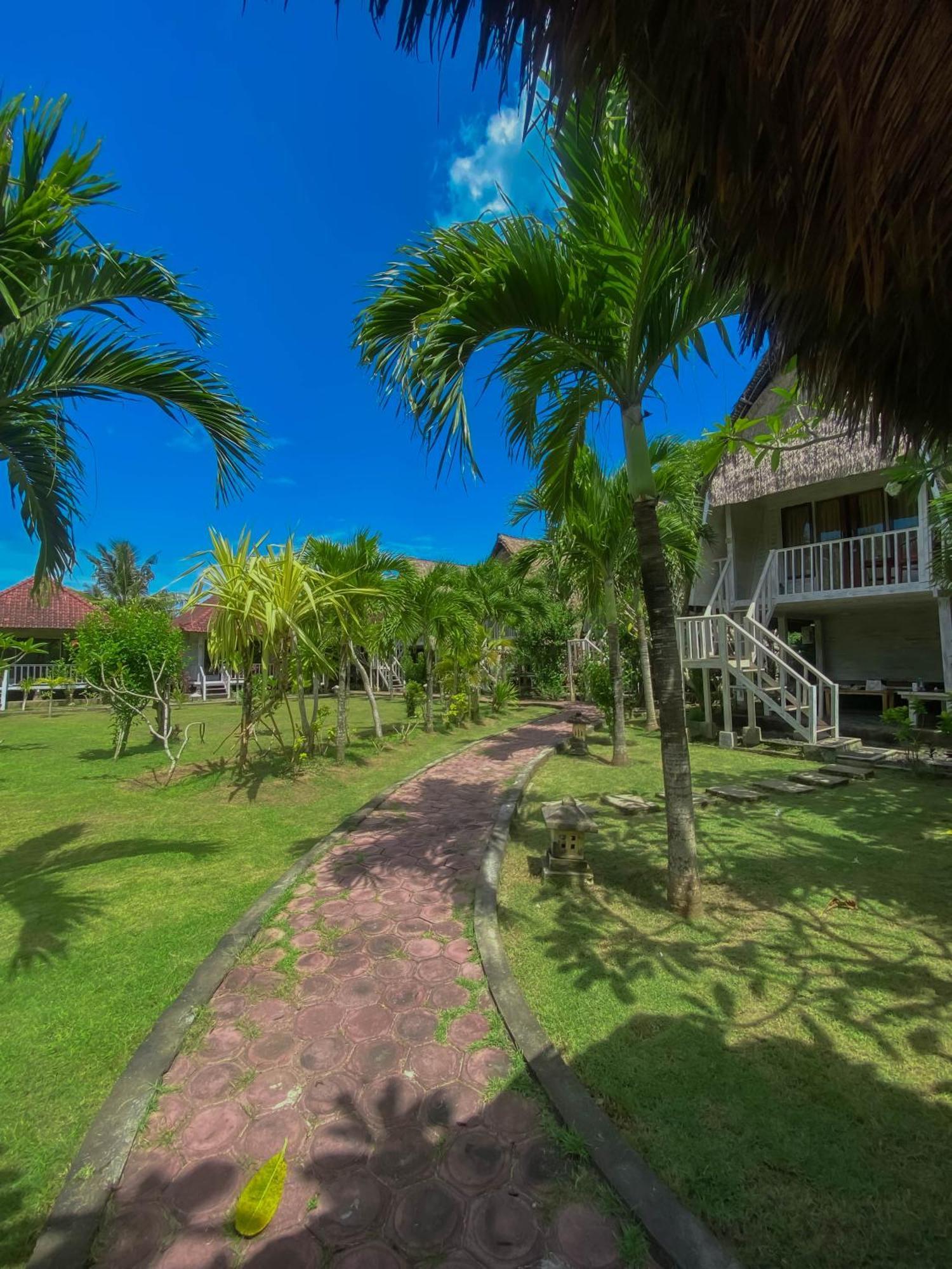 Abian Huts Dream Beach Lembongan Экстерьер фото